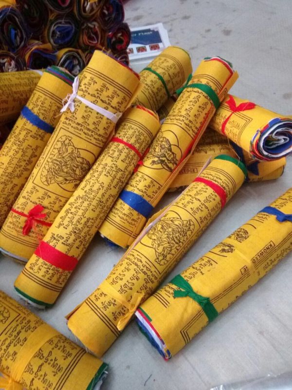 Tibetan Buddhist Pure Cotton Prayer Flags / Large 25 Leaves 