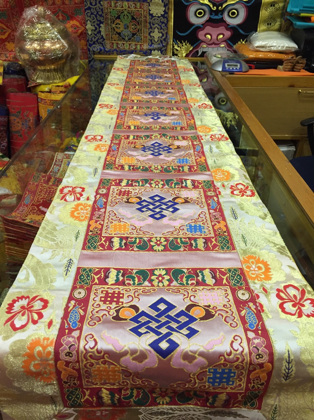 Tibetan Endless Knot Large Table Runner/cover