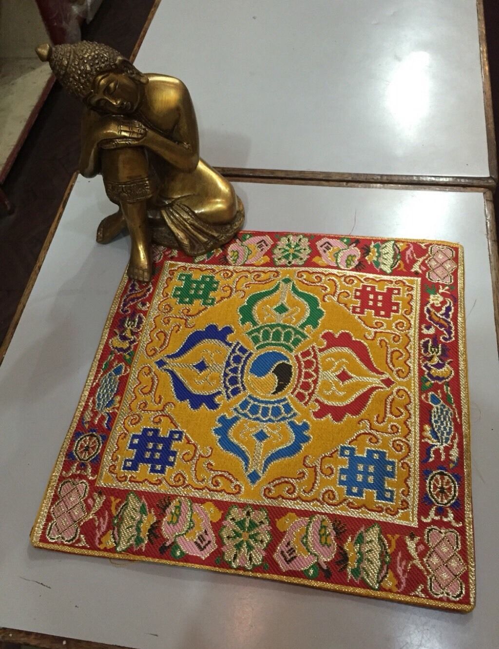 Tibetan Buddhism Dorje Placemat/Table Cover