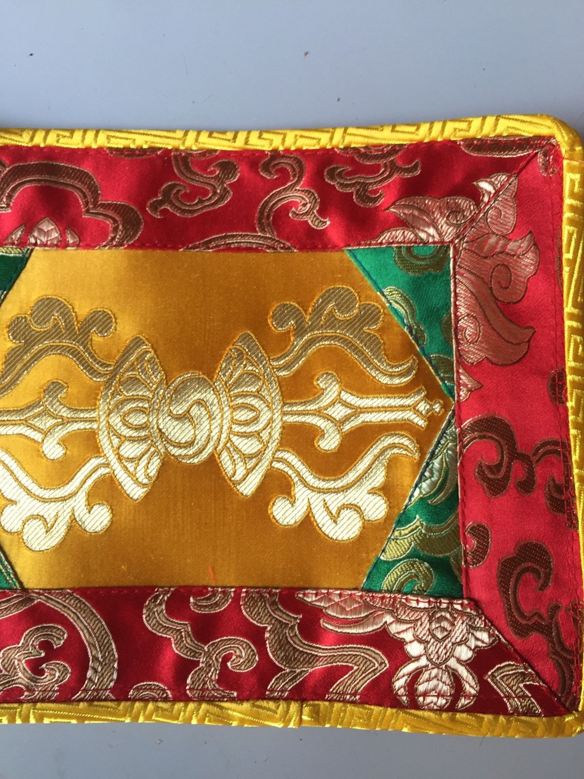 Tibetan Buddhism Dorji Placemat / Table Cover